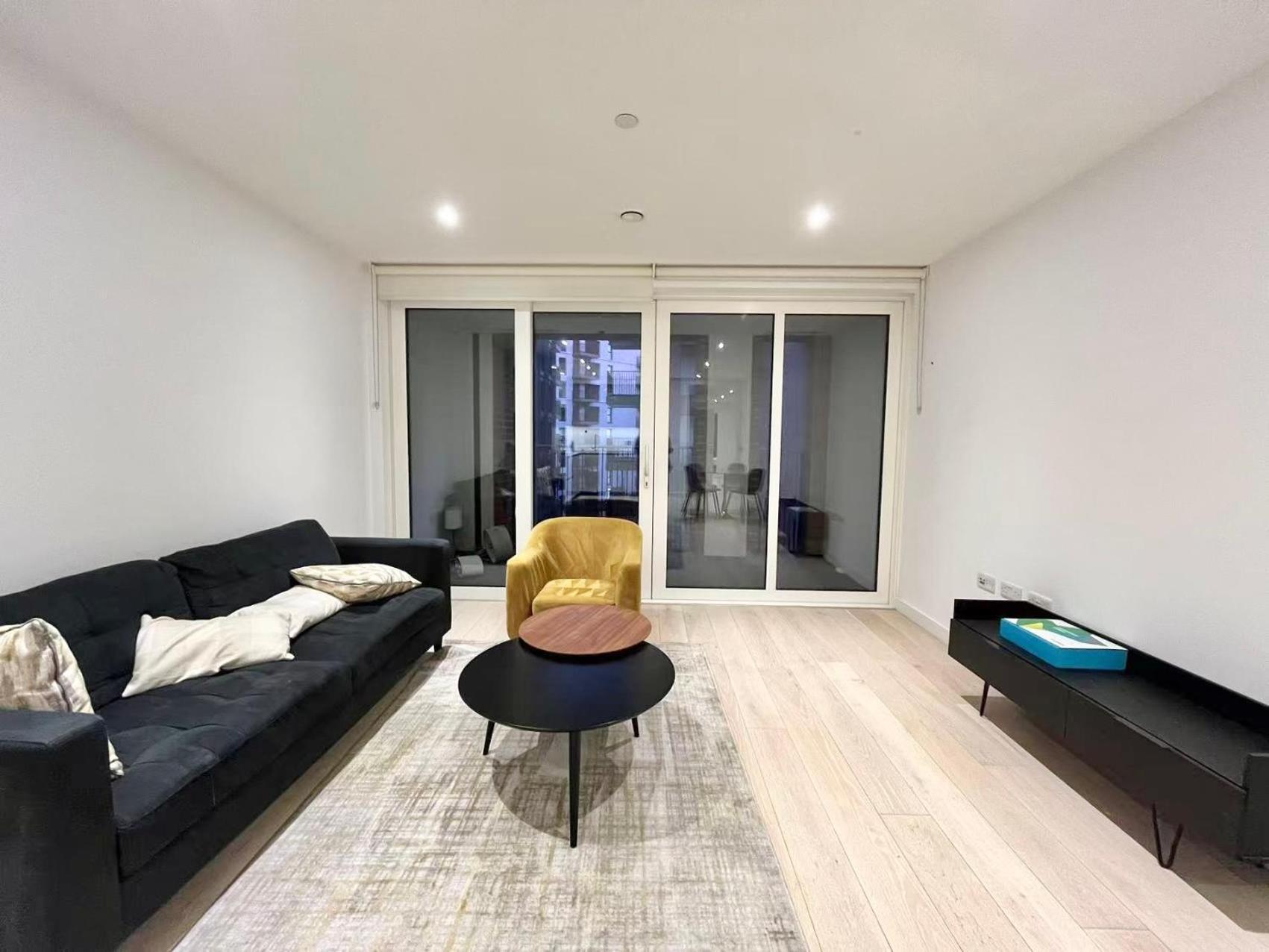 Apartment Modern Two Bed Flat At Elephant Castle